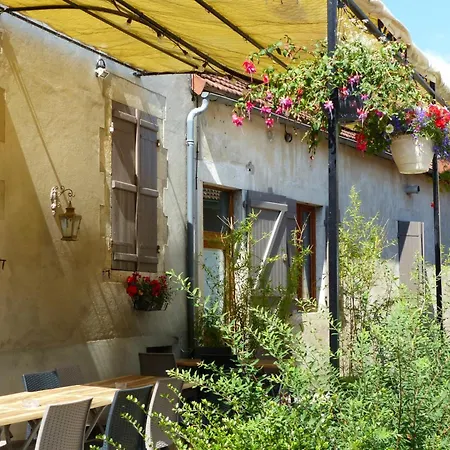 Maison De Moderne Avec Privatif Et Jardin A - Fr-1-489-482 Hébergement de vacances *