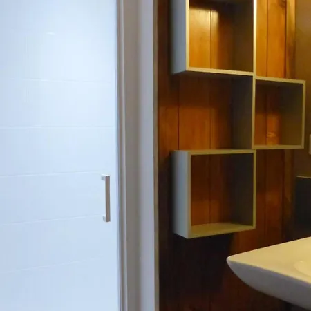 Maison De Moderne Avec Privatif Et Jardin A - Fr-1-489-482 Chantelle